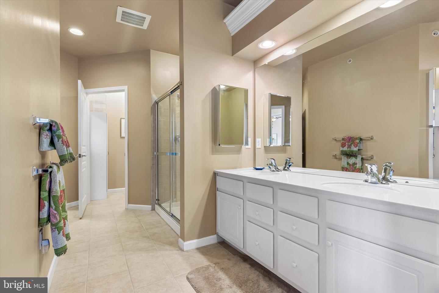 6406 Lilac Ct Property Photo 10