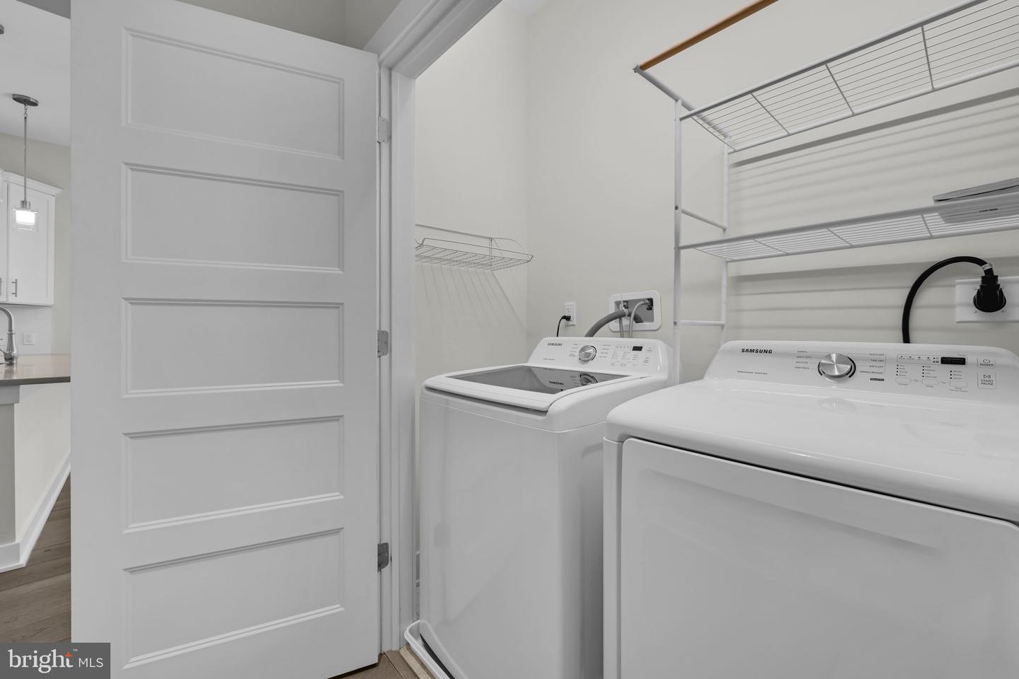 575 S Goddard Blvd #502 Property Photo 13