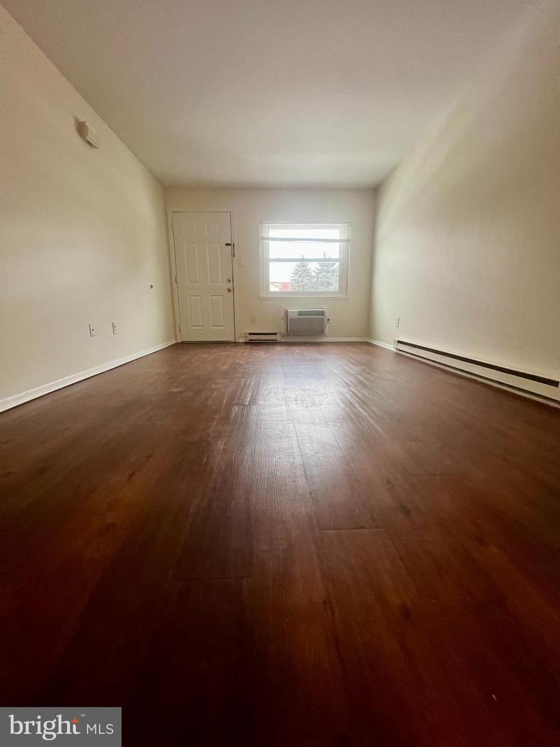100 E Mt Vernon Unit 1 Property Photo 3