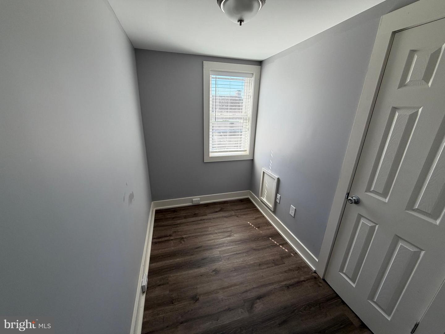 134 W Airy St Property Photo 14