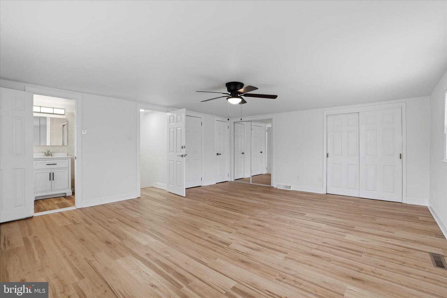 898 Crestline Dr Property Photo 20