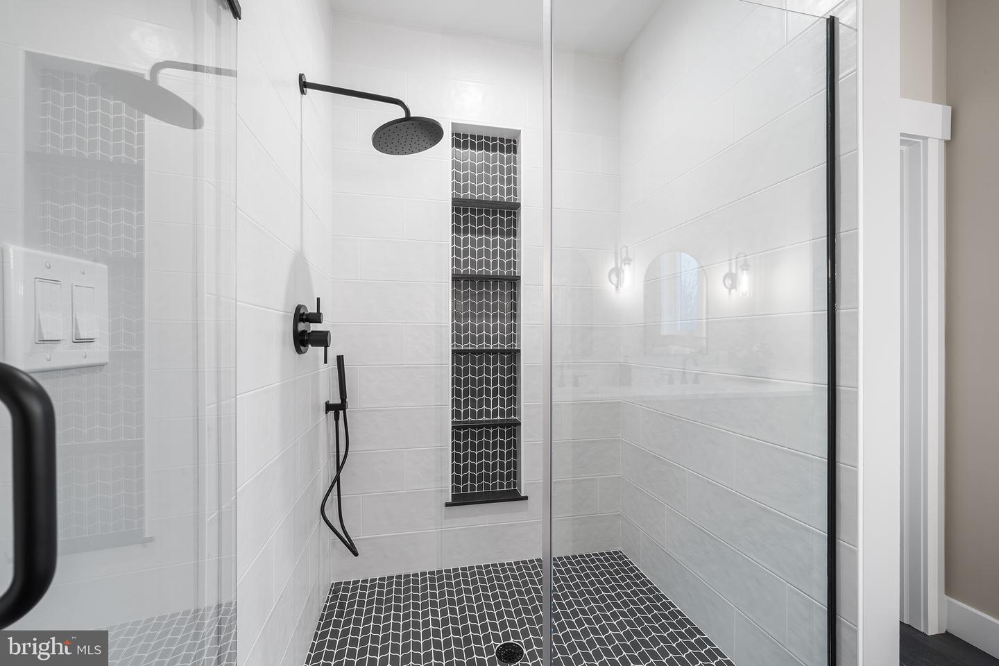 541 E Hector #9 Property Photo 26