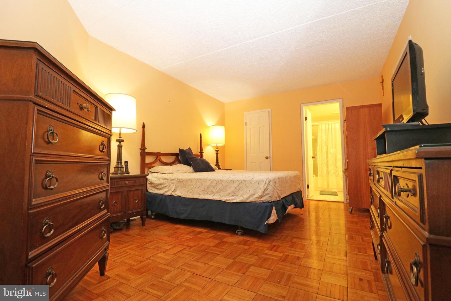 19 Rock Hill Rd #3d Property Photo 17