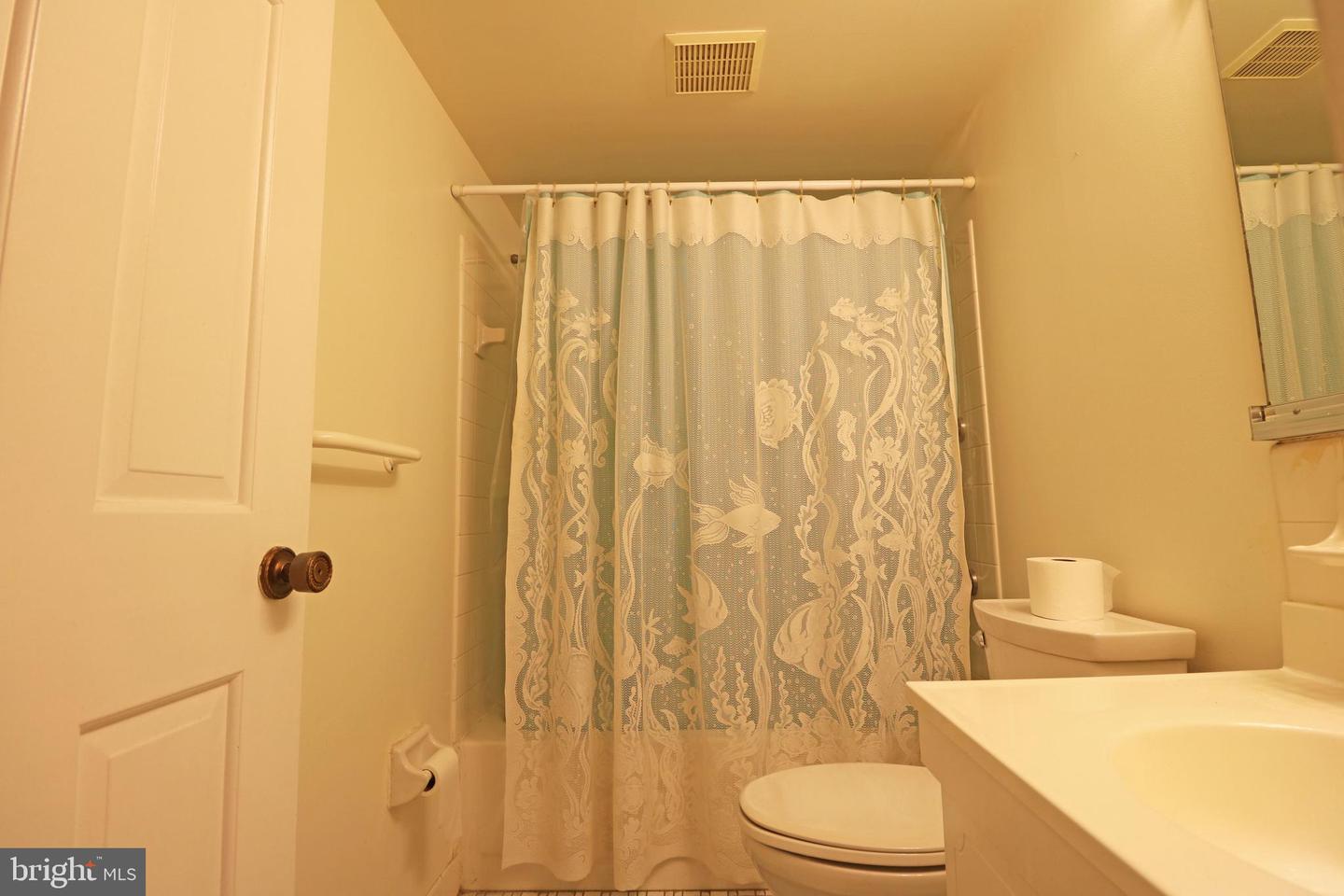 19 Rock Hill Rd #3d Property Photo 20