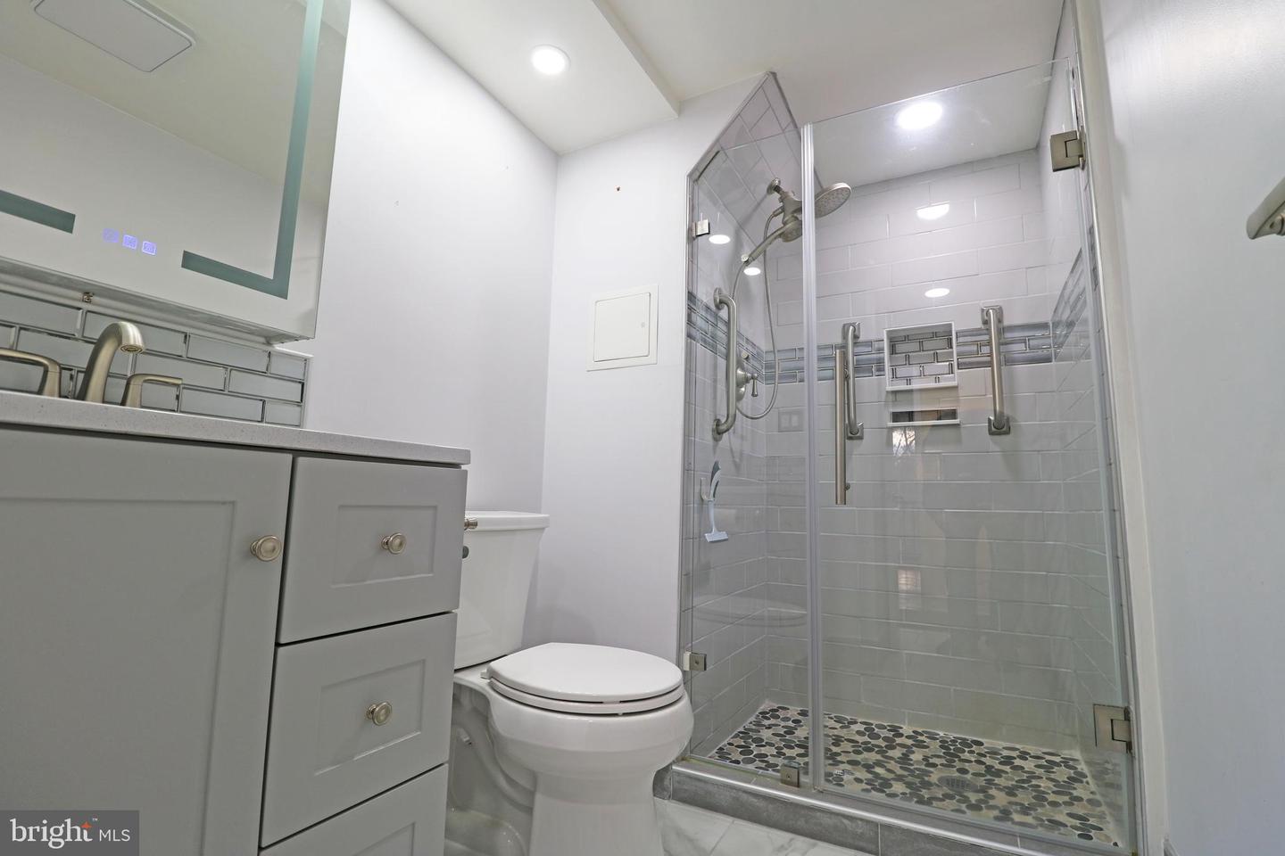 19 Rock Hill Rd #3d Property Photo 29