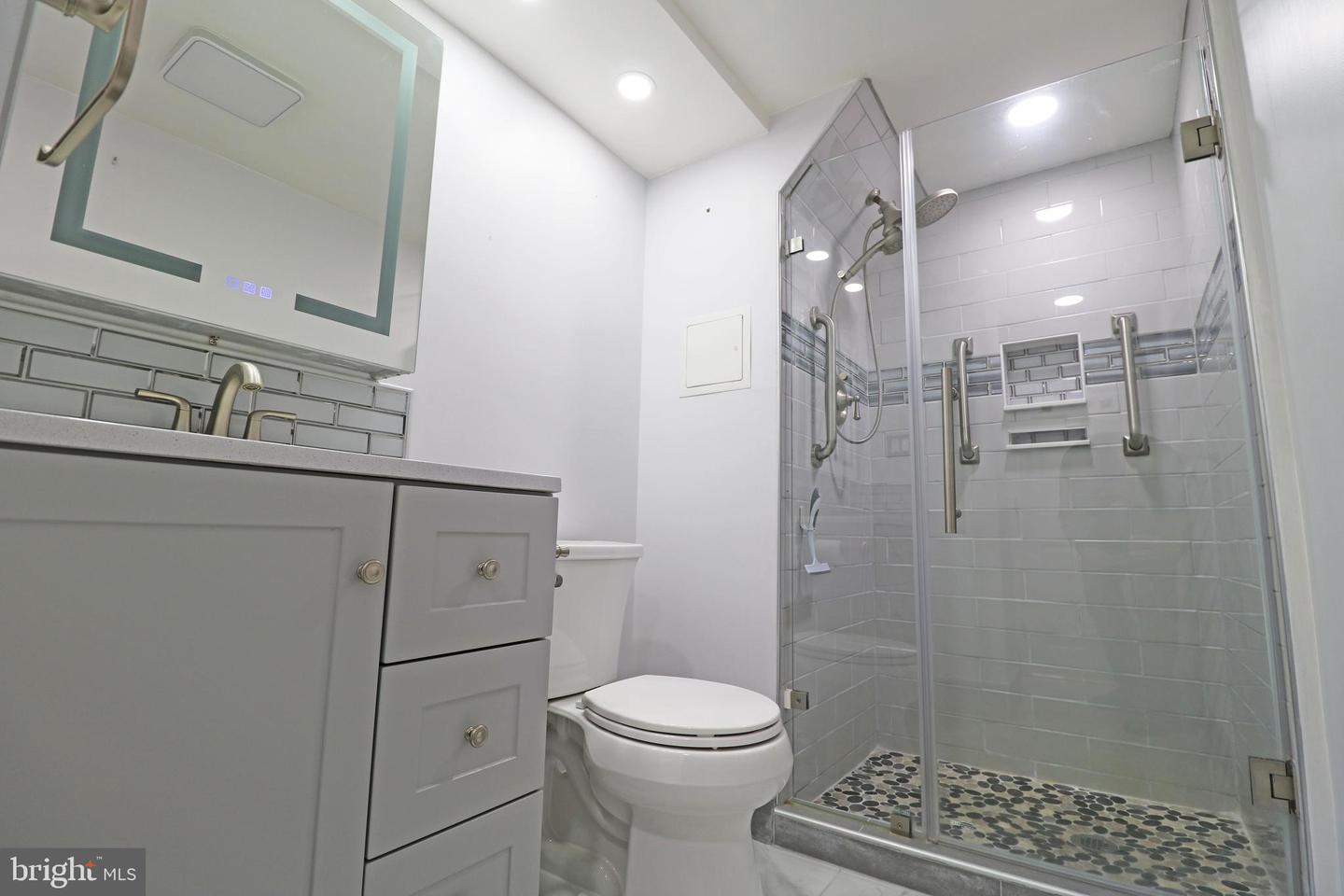19 Rock Hill Rd #3d Property Photo 31