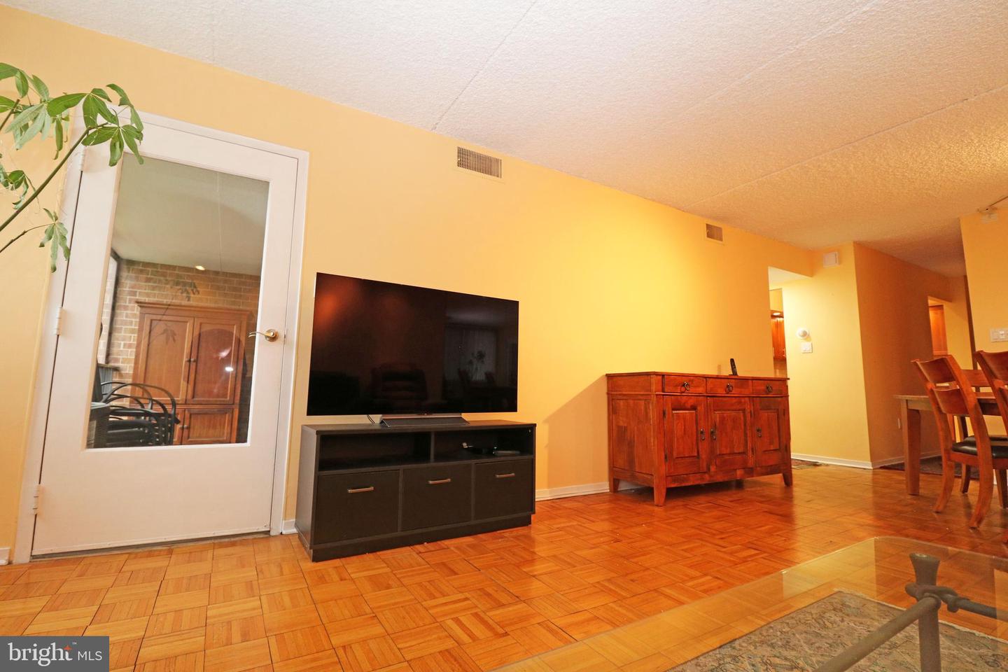 19 Rock Hill Rd #3d Property Photo 46