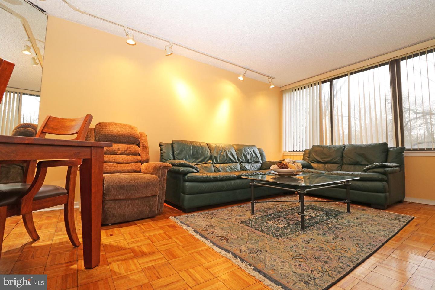 19 Rock Hill Rd #3d Property Photo 48