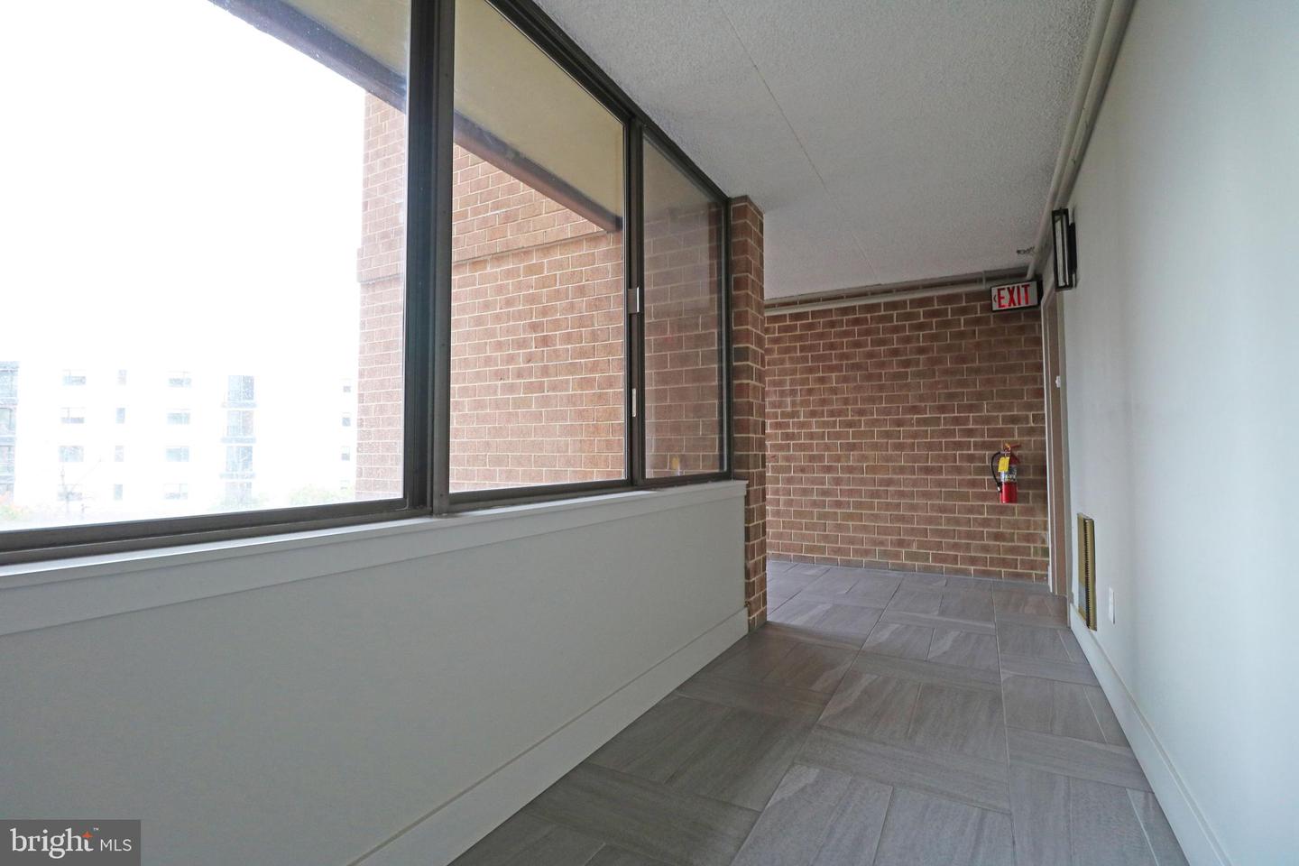 19 Rock Hill Rd #3d Property Photo 55