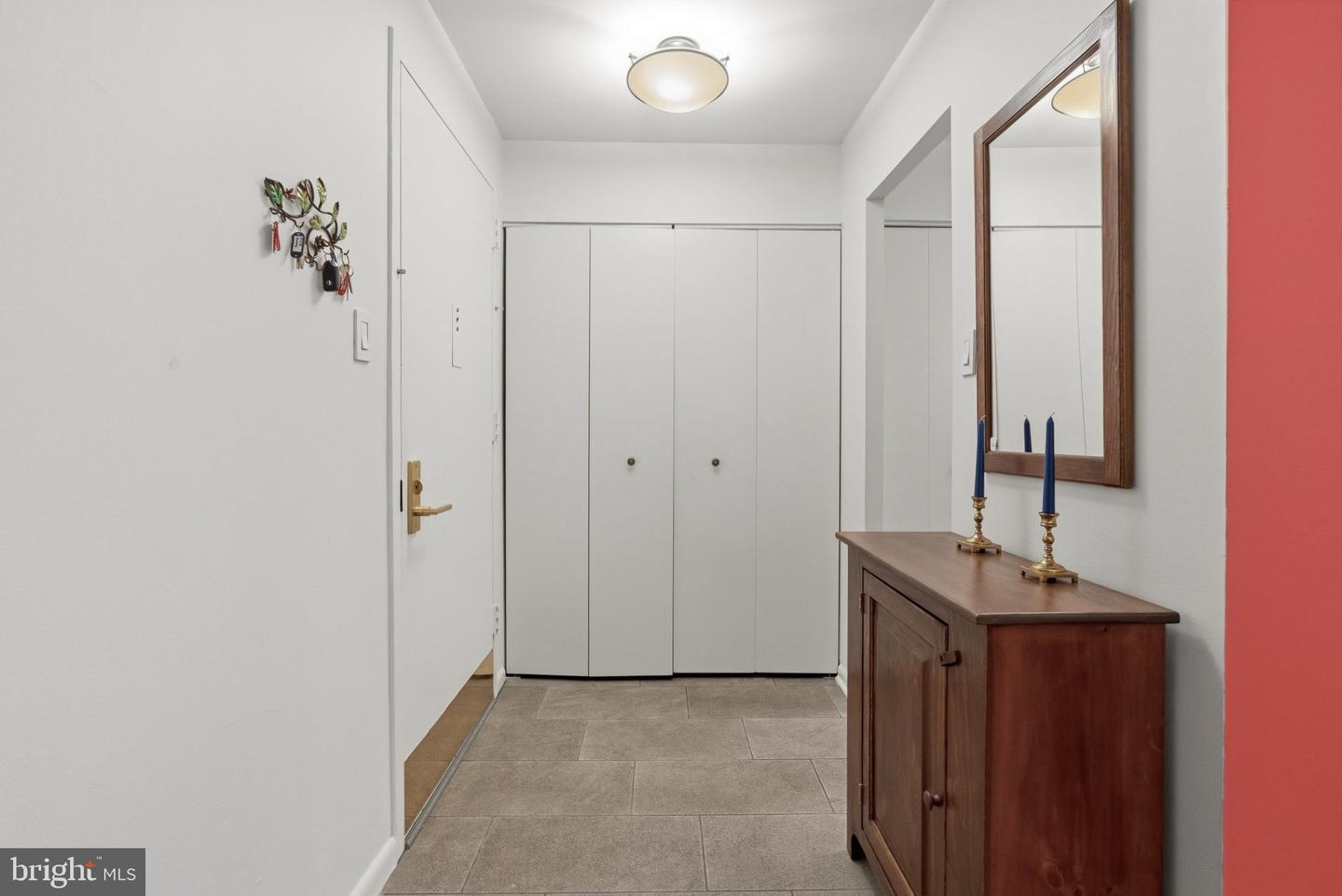 1655 Oakwood Dr #n205 Property Photo 7