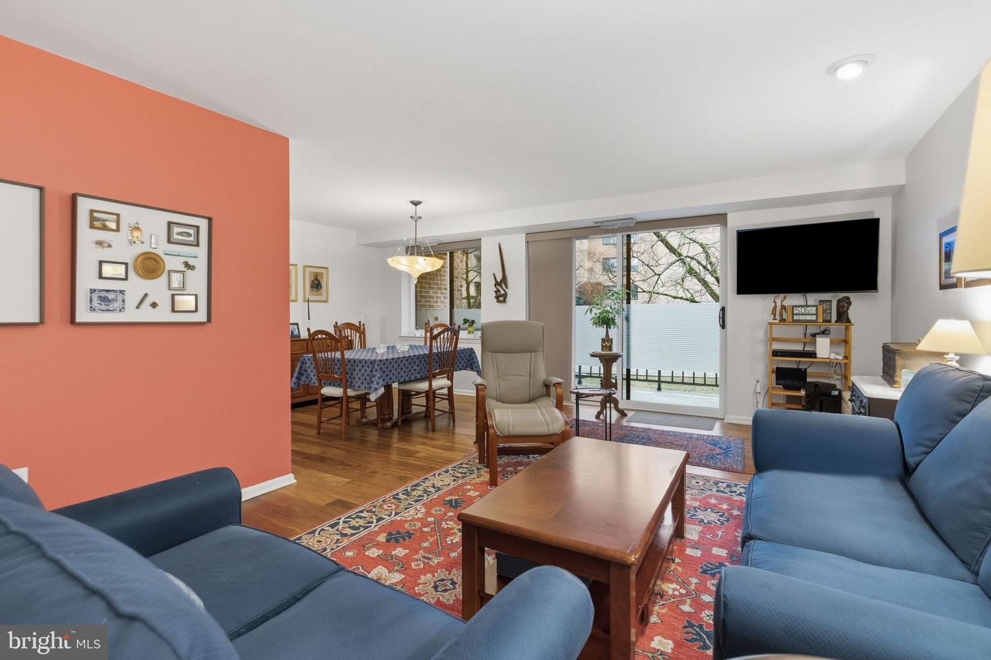 1655 Oakwood Dr #n205 Property Photo 10