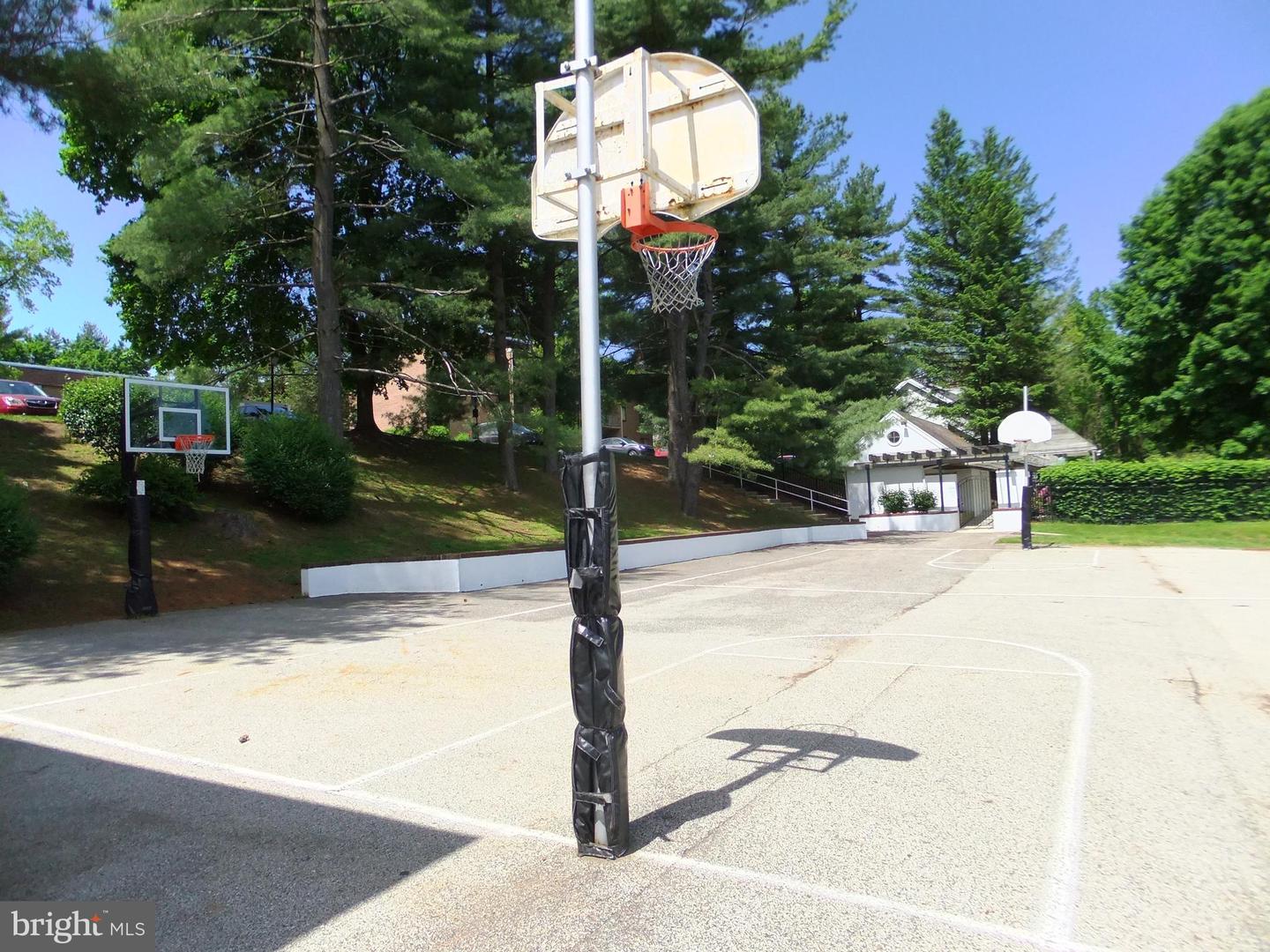 1655 Oakwood Dr #n205 Property Photo 41