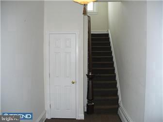 135 W 6th St Property Photo 2