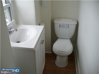 135 W 6th St Property Photo 11