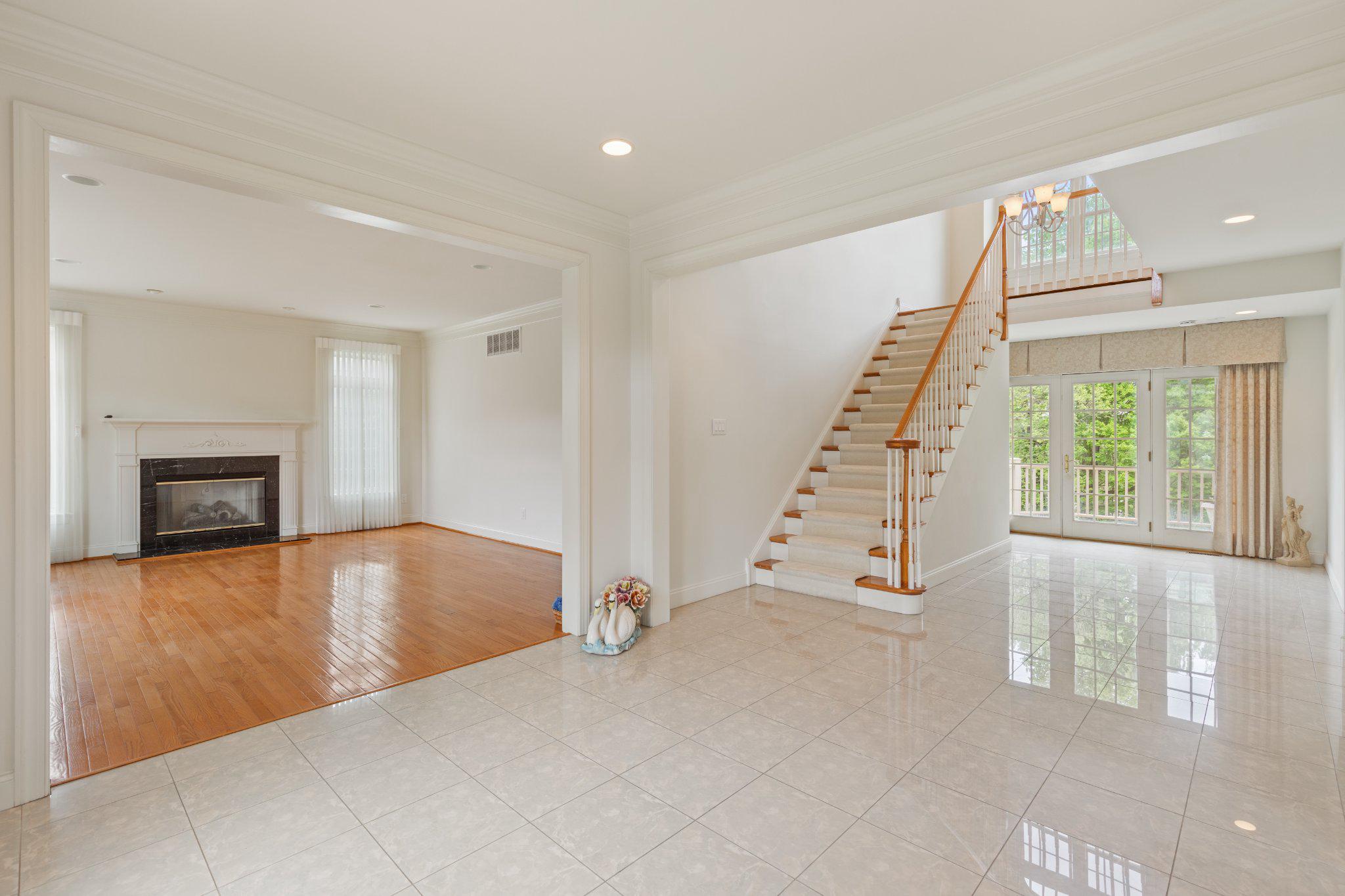 2205 Jefferson Ln Property Photo 7