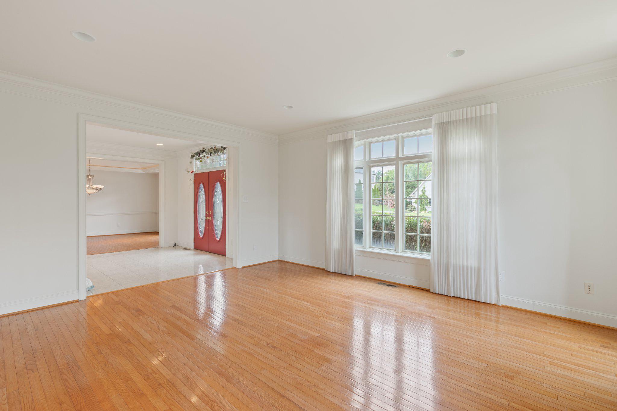 2205 Jefferson Ln Property Photo 8