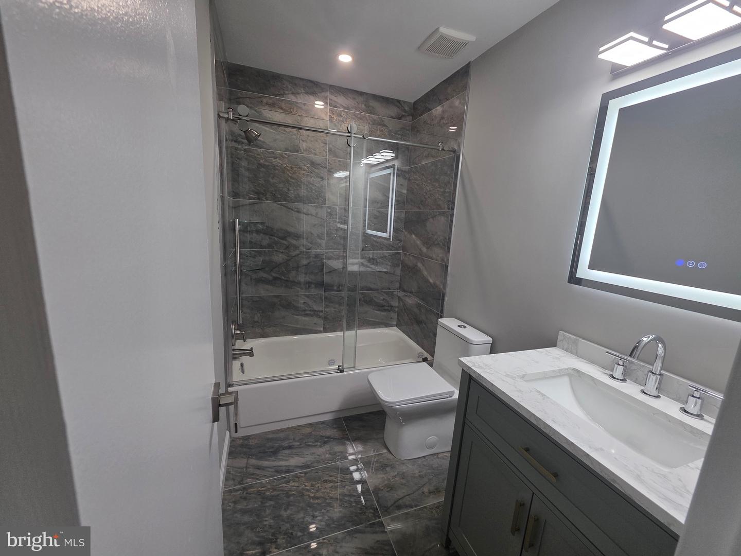 127 Hampstead Dr #127 Property Photo 14