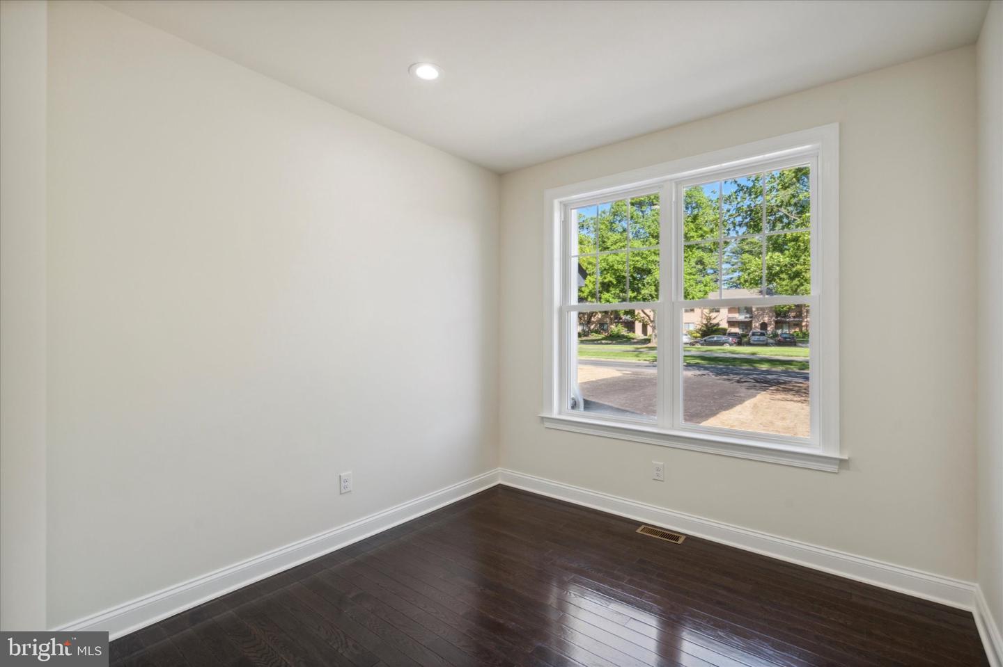 00 Pecan Dr #3 Property Photo 6