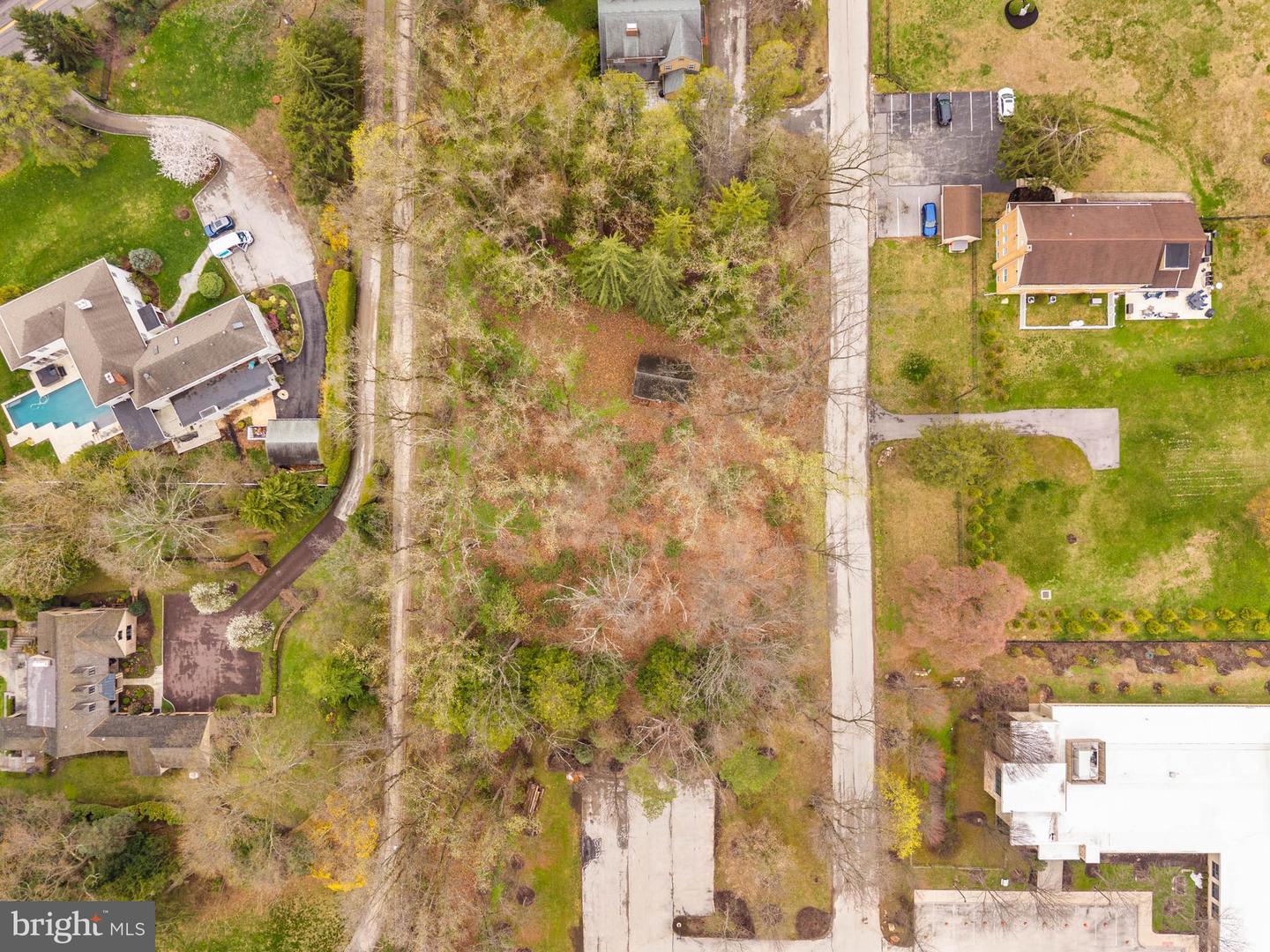 115 Vaughans Ln Property Photo 8