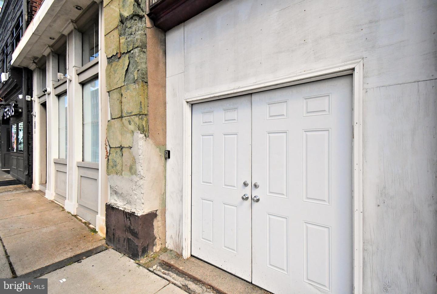 28 S Hanover St Property Photo 6