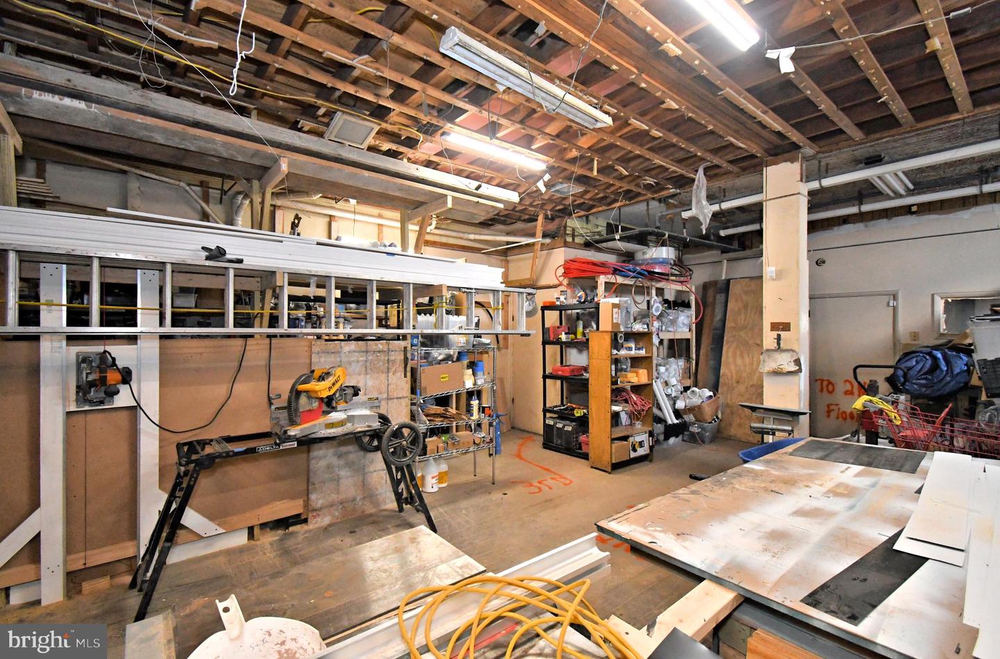 28 S Hanover St Property Photo 10