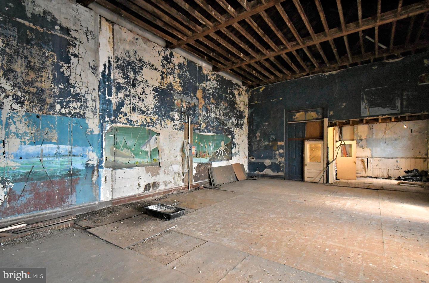 28 S Hanover St Property Photo 36