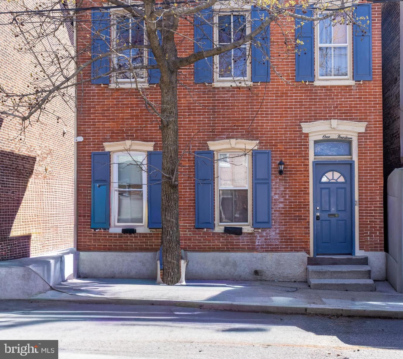 114 WALNUT ST Property Photo 1