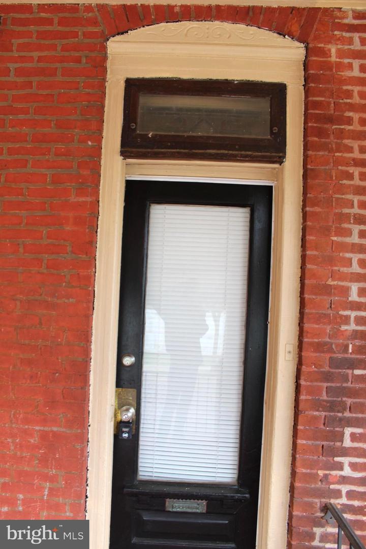 557 Lincoln Ave Property Photo 16