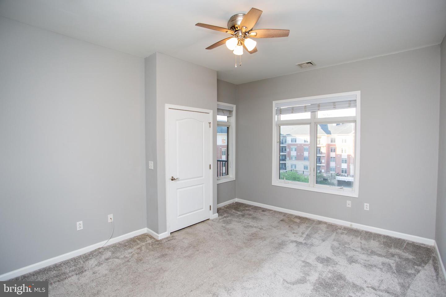 525 Carson Ter Property Photo 24