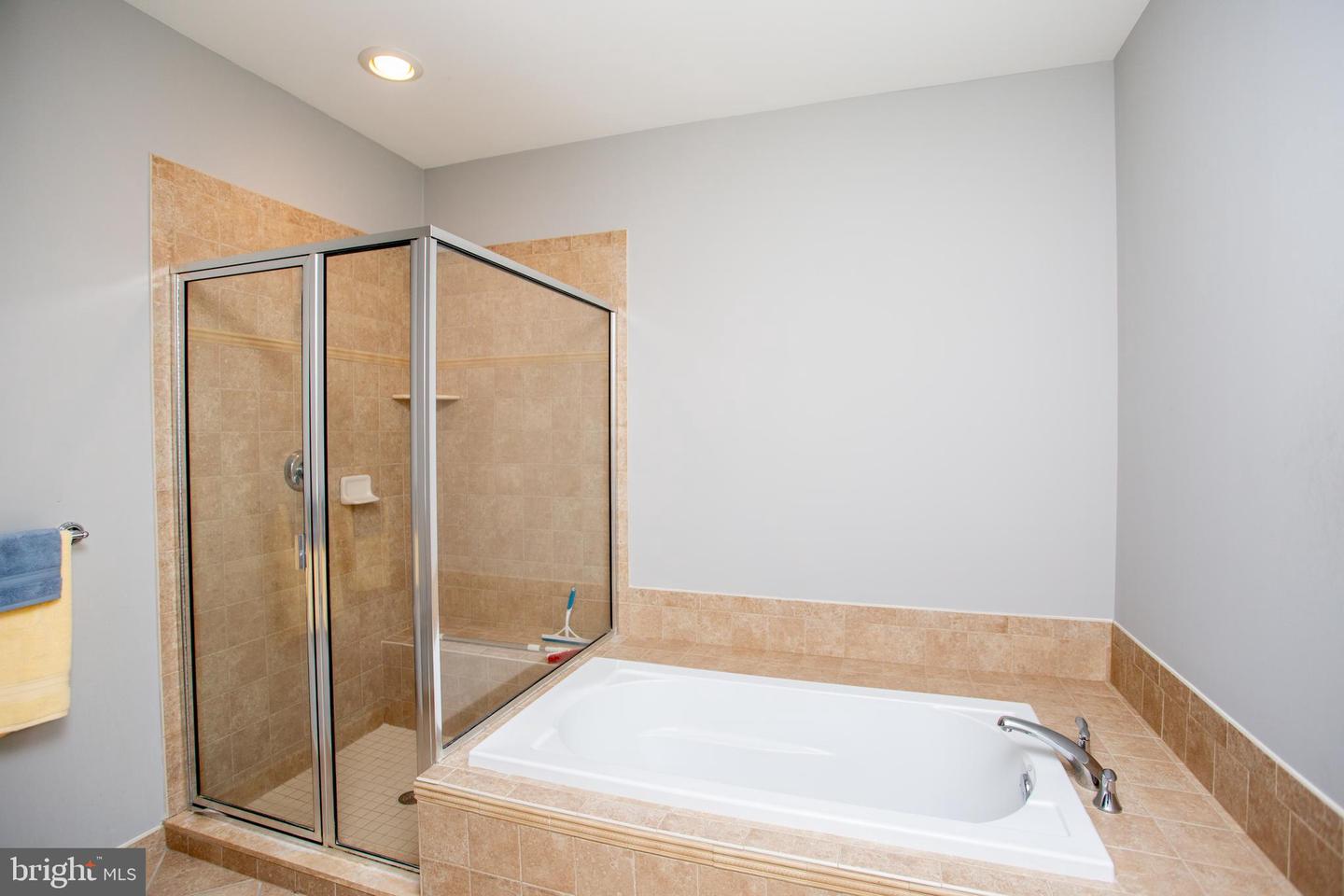 525 Carson Ter Property Photo 28