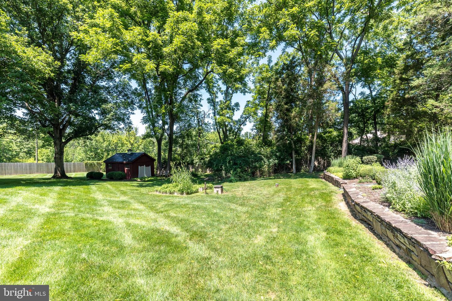 1633 Grasshopper Ln Property Photo 61