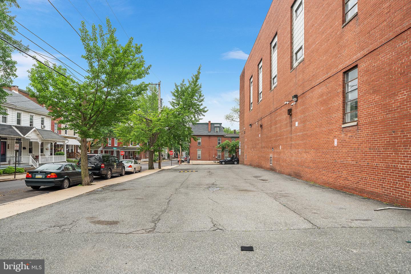 379 Cherry St #office Property Photo 15