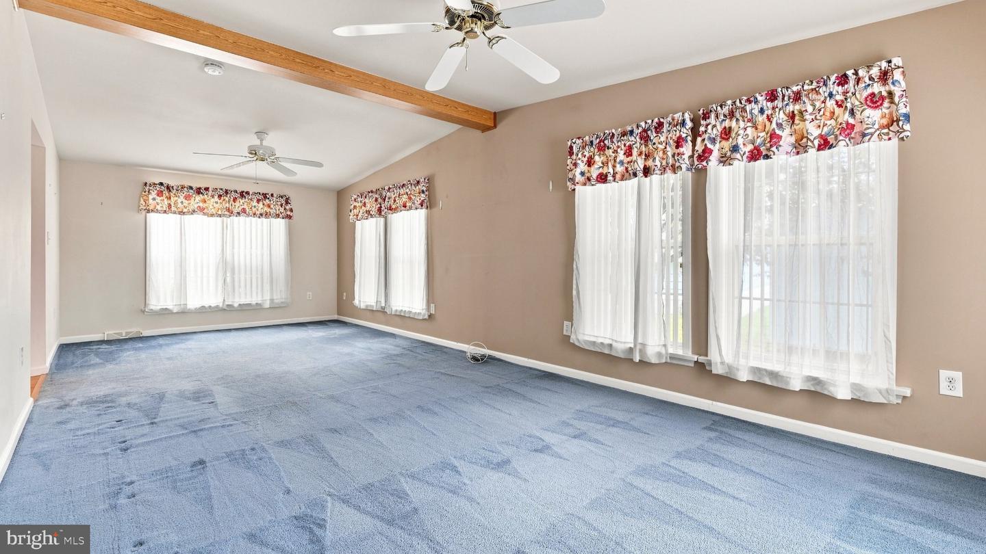 3007 Inkberry Cir N Property Photo 17