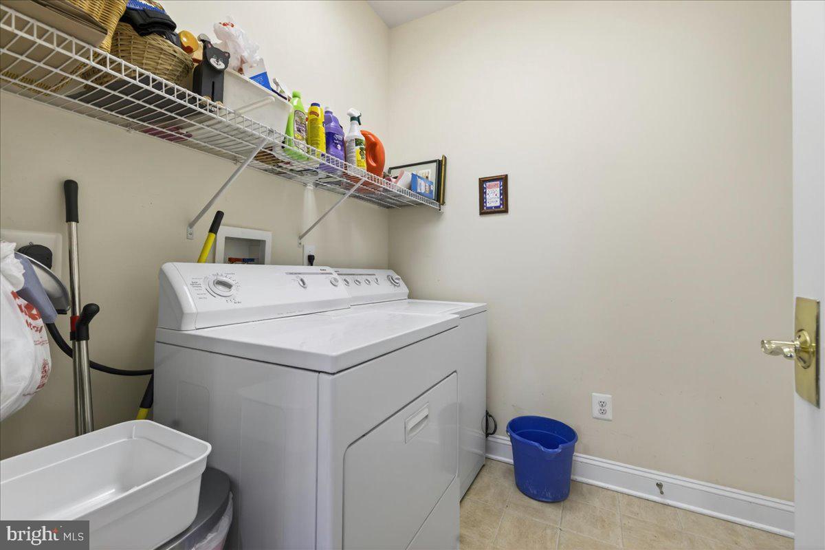 377 Brittany Ct Property Photo 21