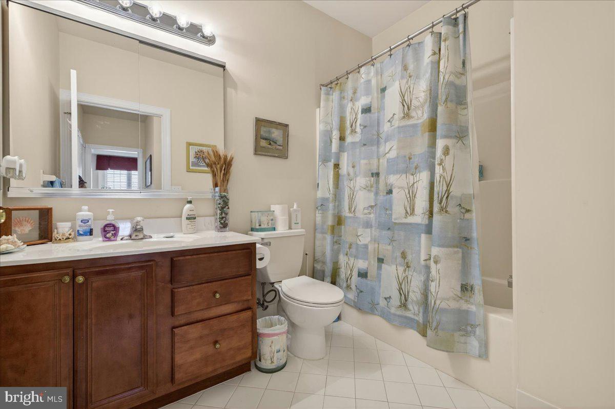 377 Brittany Ct Property Photo 23