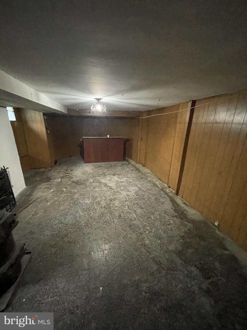 119 Robbins Ave Property Photo 50