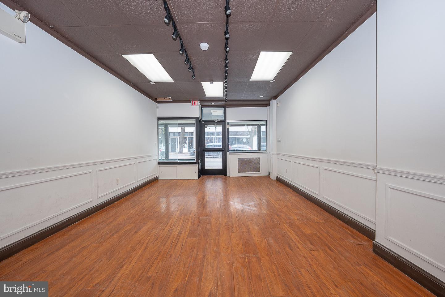 22 E Lancaster Ave #store Property Photo 3
