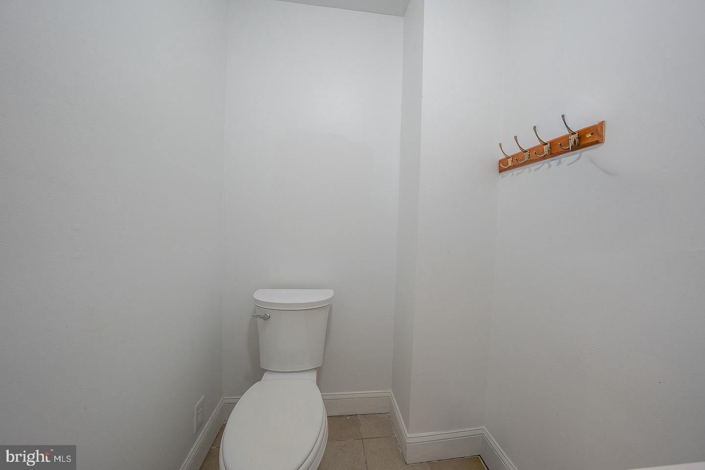22 E Lancaster Ave #store Property Photo 9