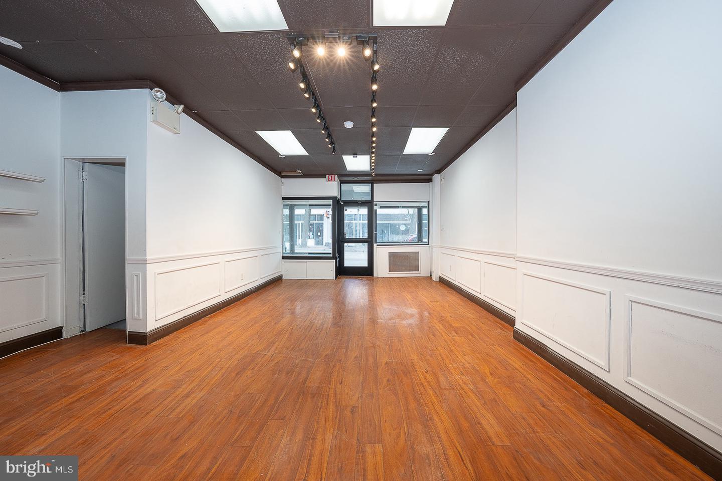 22 E Lancaster Ave #store Property Photo 10