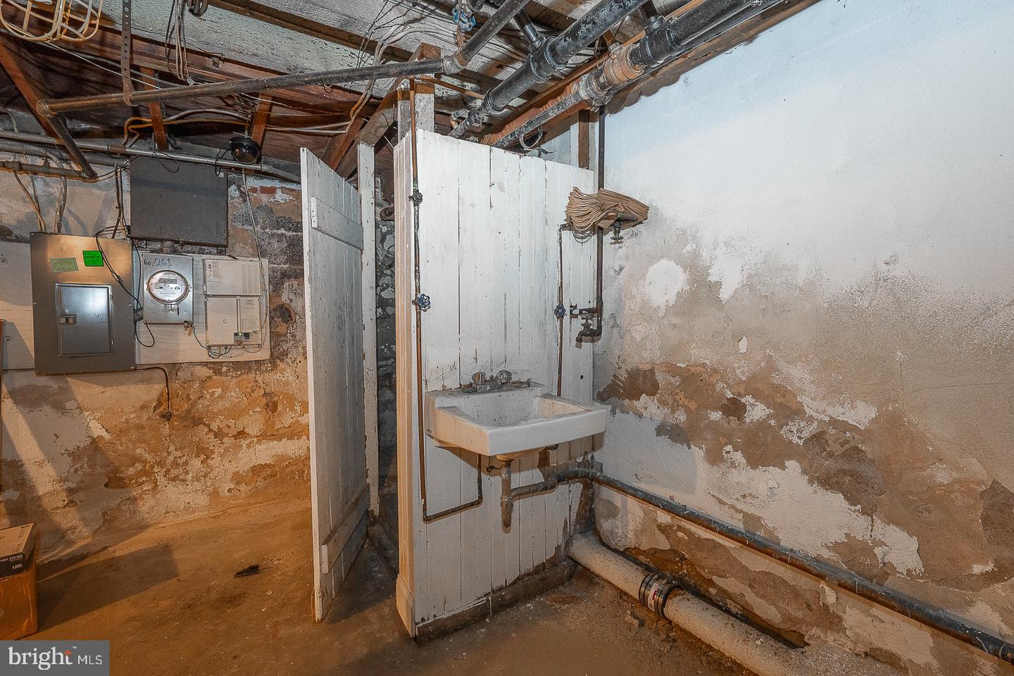 22 E Lancaster Ave #store Property Photo 17