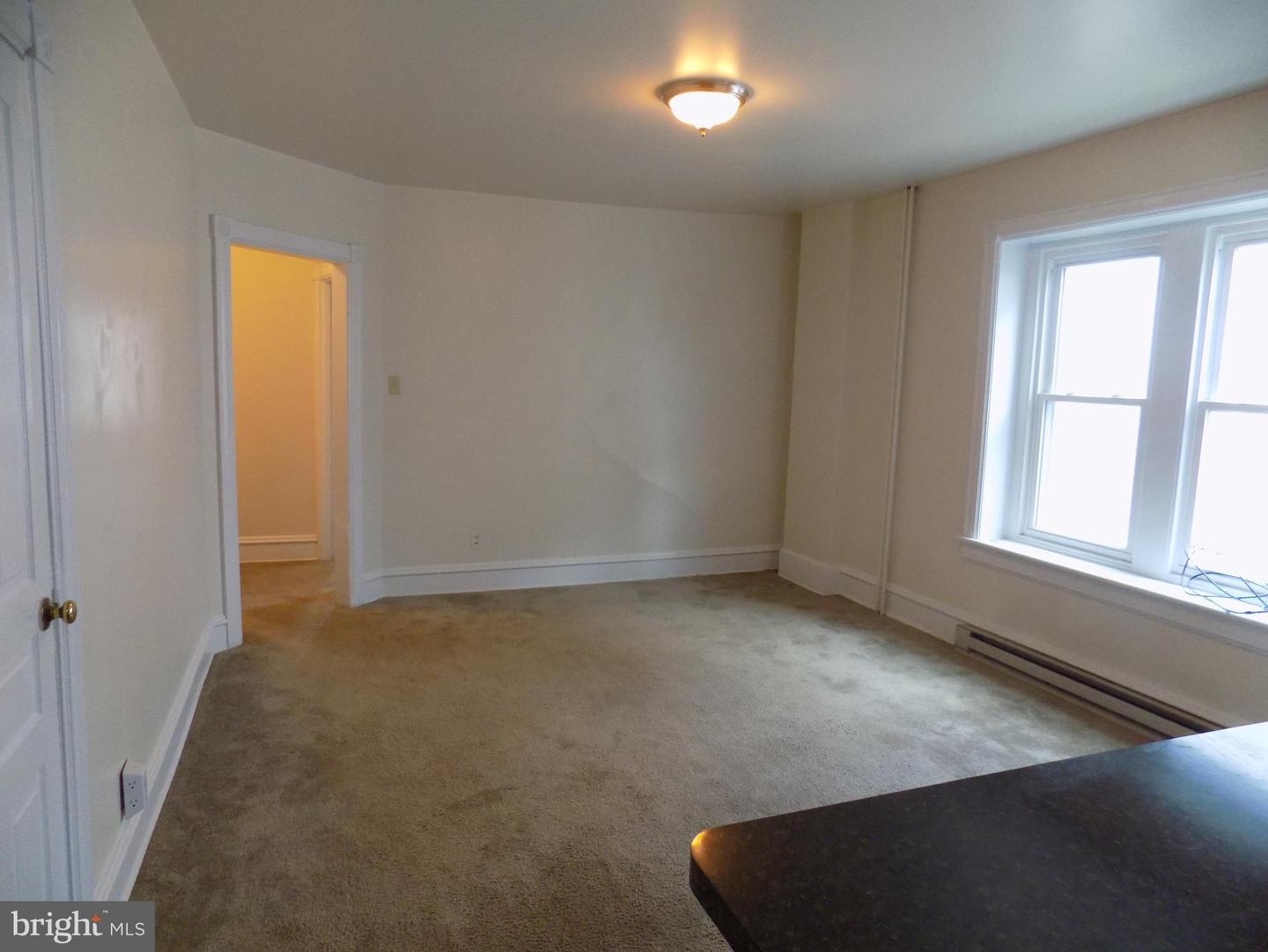 82 Main St Property Photo 10
