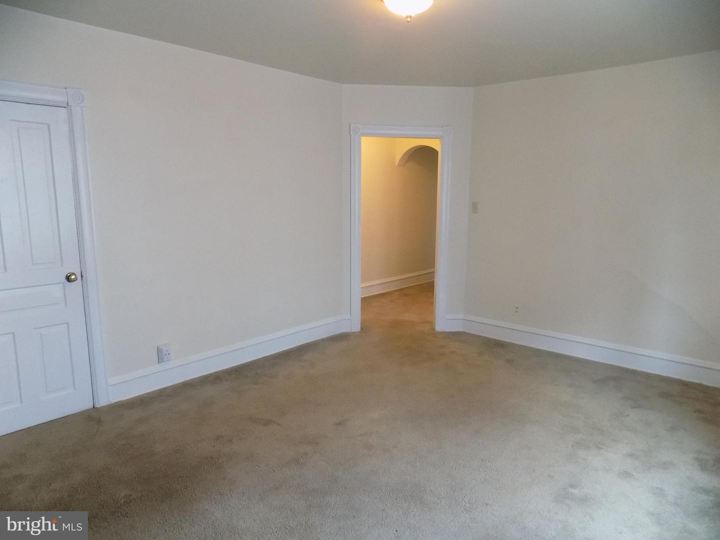 82 Main St Property Photo 12
