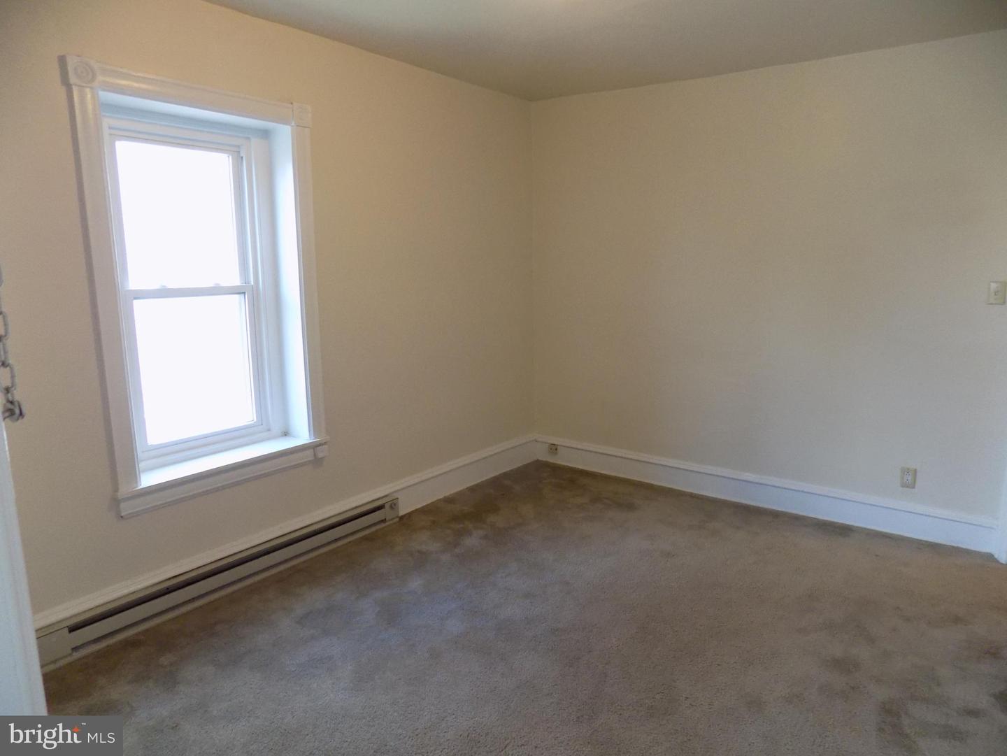 82 Main St Property Photo 21
