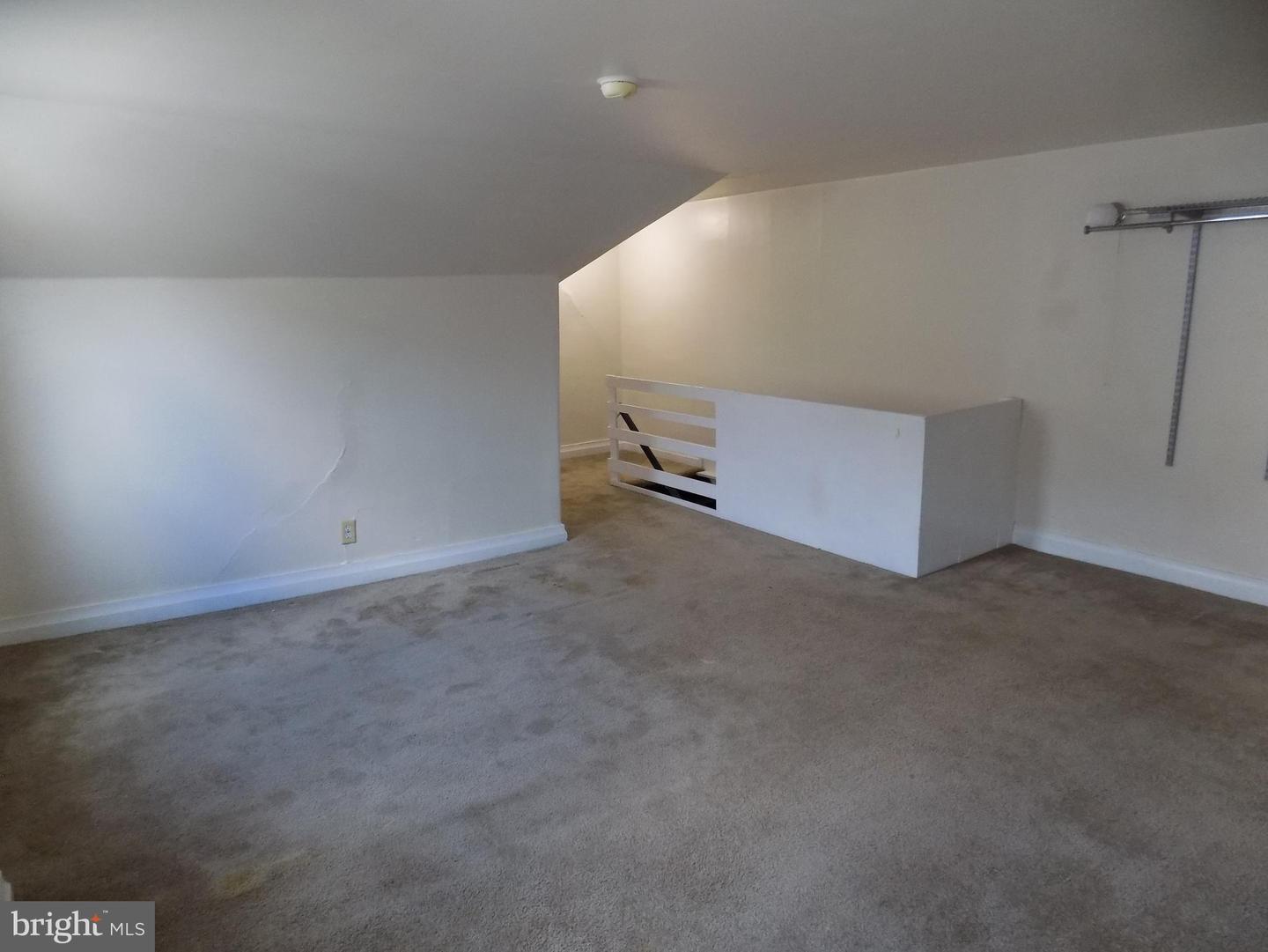 82 Main St Property Photo 26