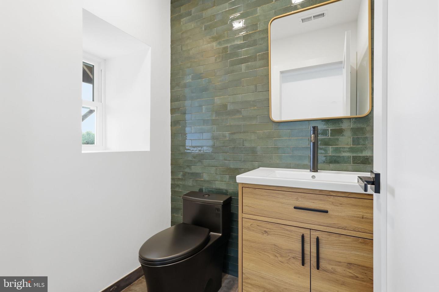 147 Jones St Property Photo 33