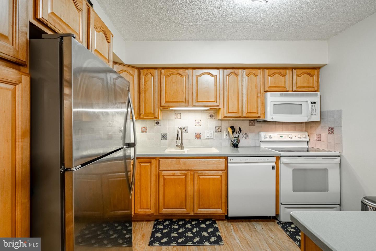 10719 Valley Forge Cir #719 Property Photo 15