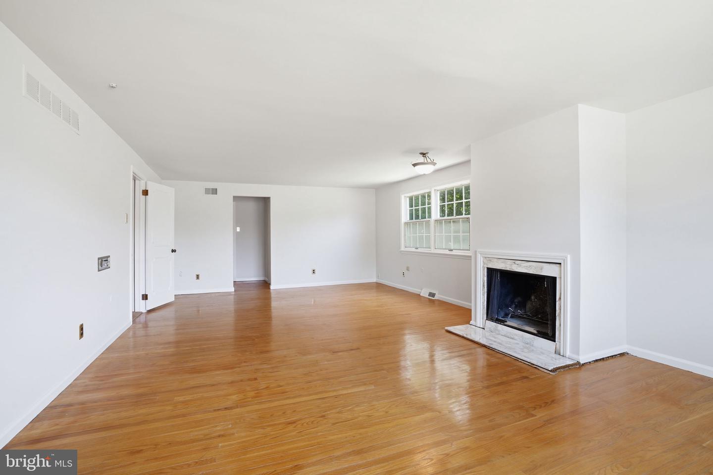 1840 Nicholas Dr Property Photo 36