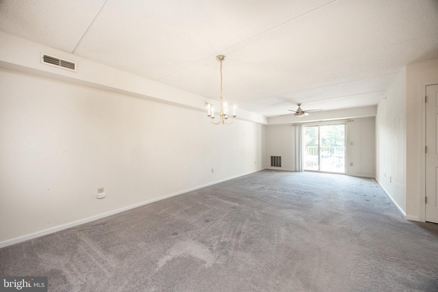 331 Brandon Rd Property Photo 3