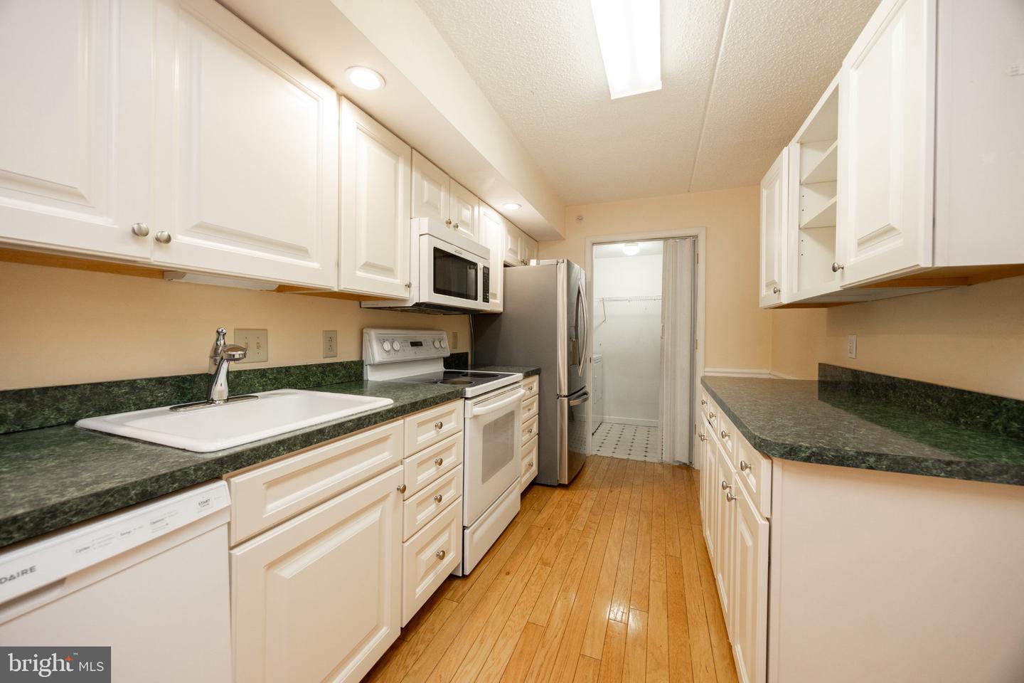 331 Brandon Rd Property Photo 9