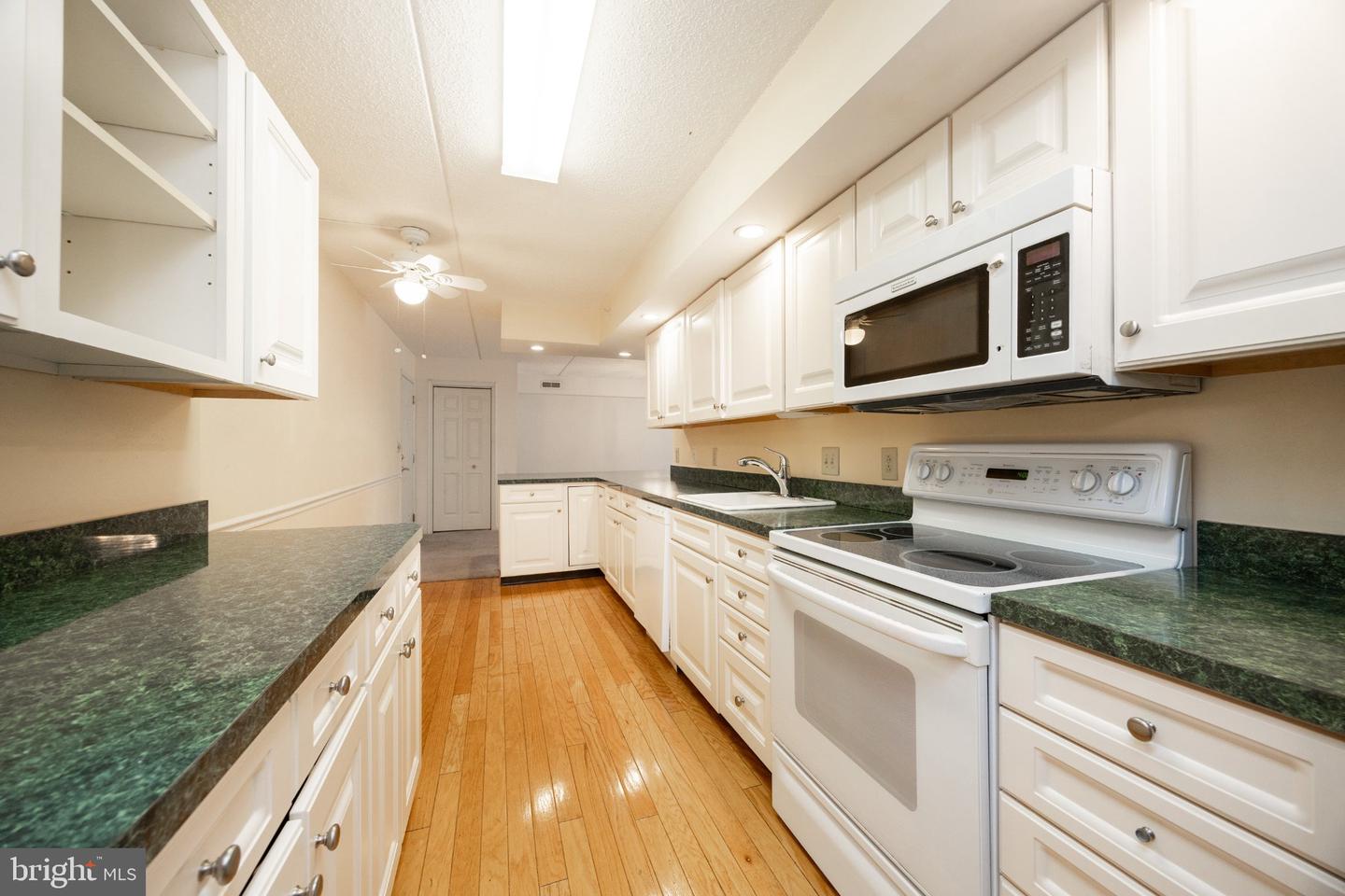331 Brandon Rd Property Photo 10